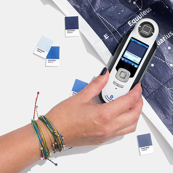 RENK ÖLÇÜM CİHAZLARI - PANTONE KATALOGLAR